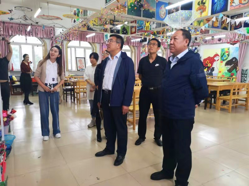 黨委書記麻昌杰同志深入教學一線實地調研