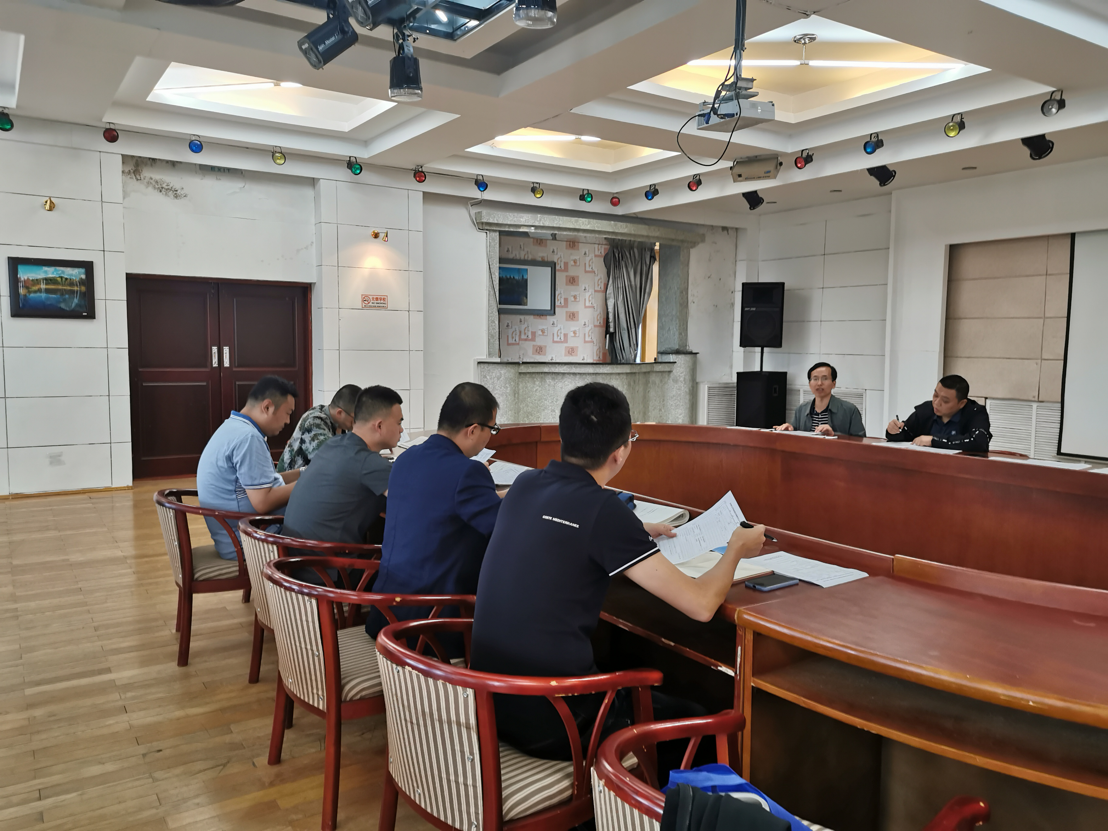 伊春職業(yè)學(xué)院學(xué)生資助管理中心召開2019年秋季學(xué)期推進學(xué)生資助工作大會 伊春職業(yè)學(xué)院學(xué)生資助管理中心召開2019年秋季學(xué)期推進學(xué)生資助工作大會
