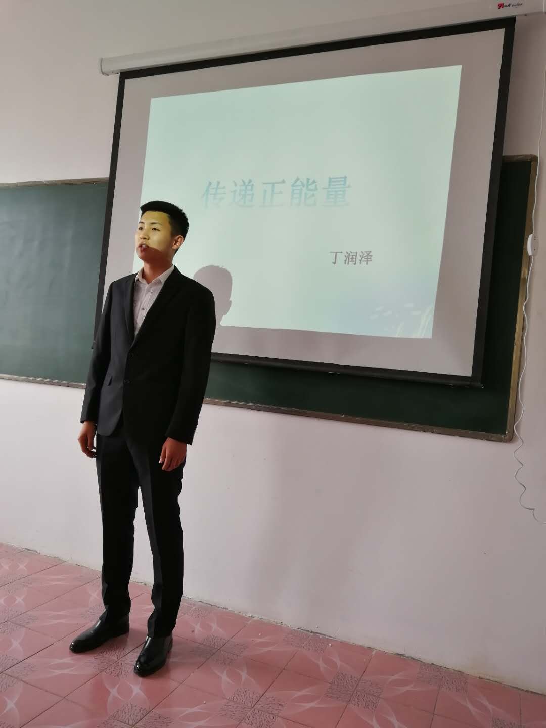 “大學(xué)生藝術(shù)節(jié)”——計(jì)算機(jī)應(yīng)用技術(shù)學(xué)院演講大賽